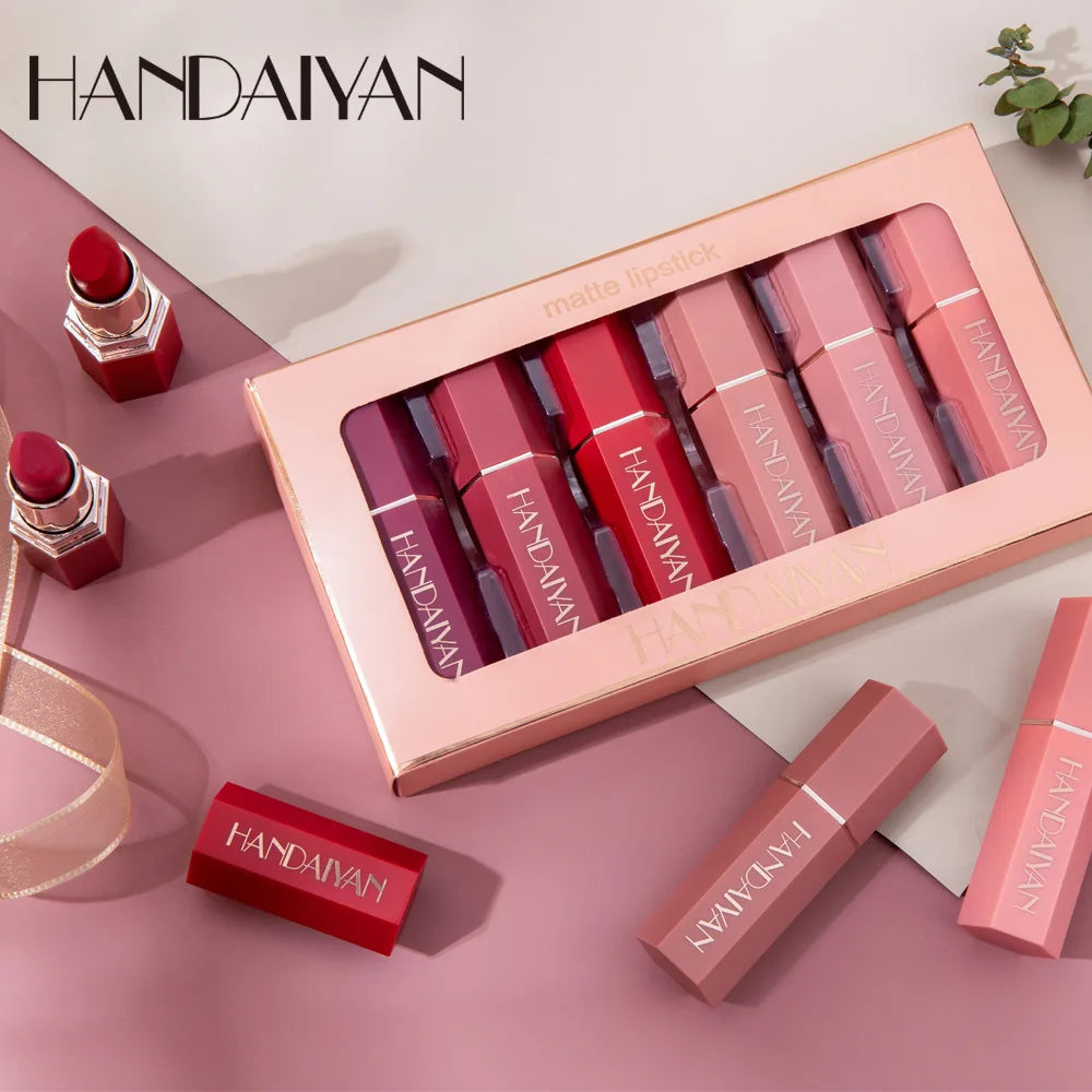 Handaiyan Matte Lipstick Kit featuring a 6-piece waterproof set in assorted bold red and nude shades.